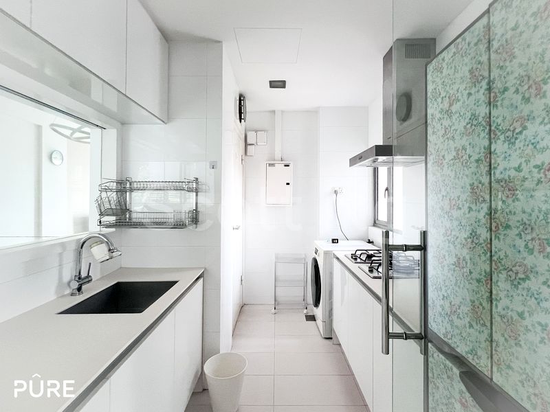 2 Bed Condo for Rent in  Stadia - Image 6